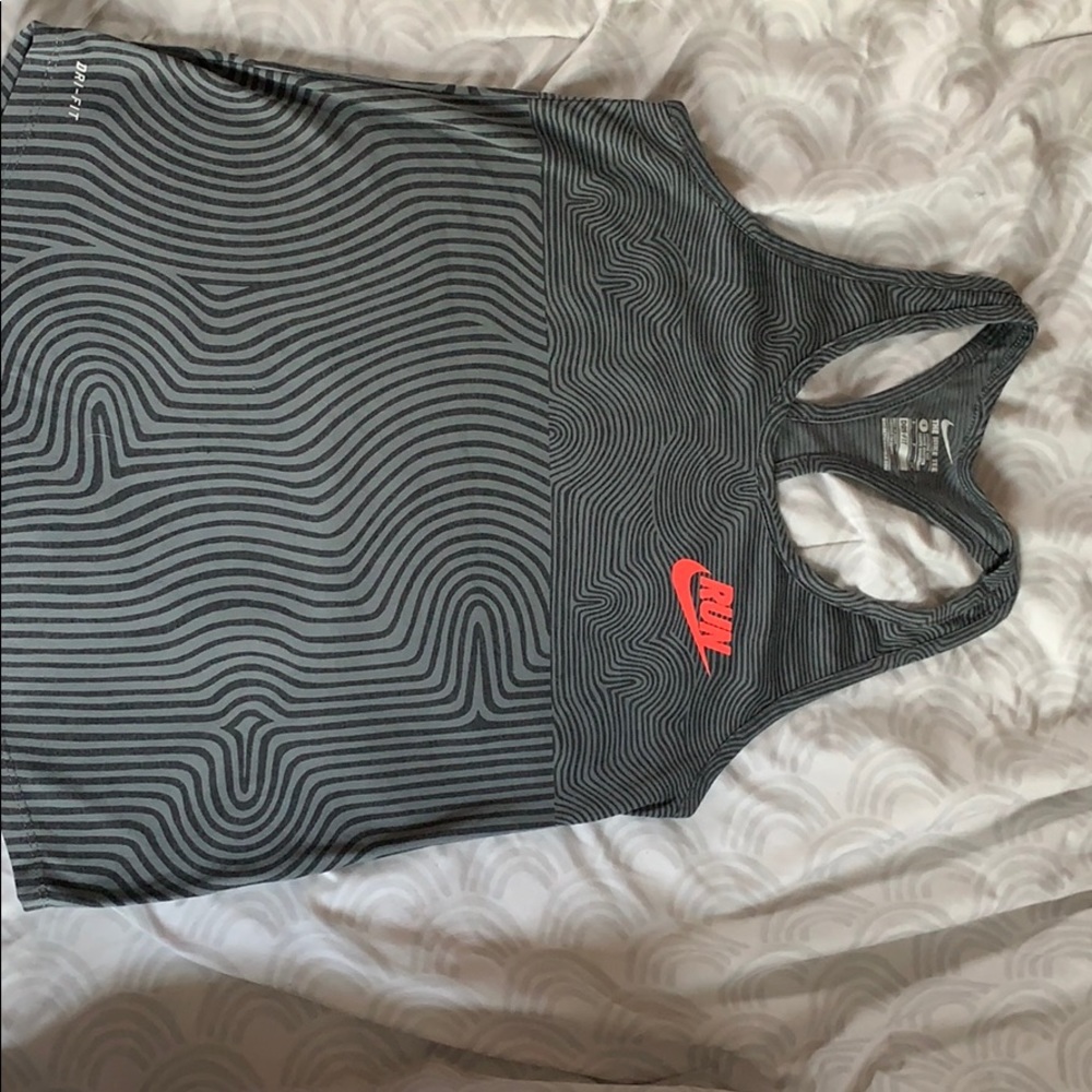 Nike workout tank